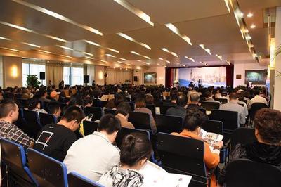 滬語新聲，情系浦江——《鳳凰老江連線》“上海話 上海情”文化藝術交流活動策劃